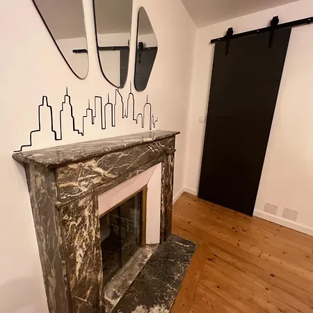 דירה En Duplex En Centre-ville De שרבורג